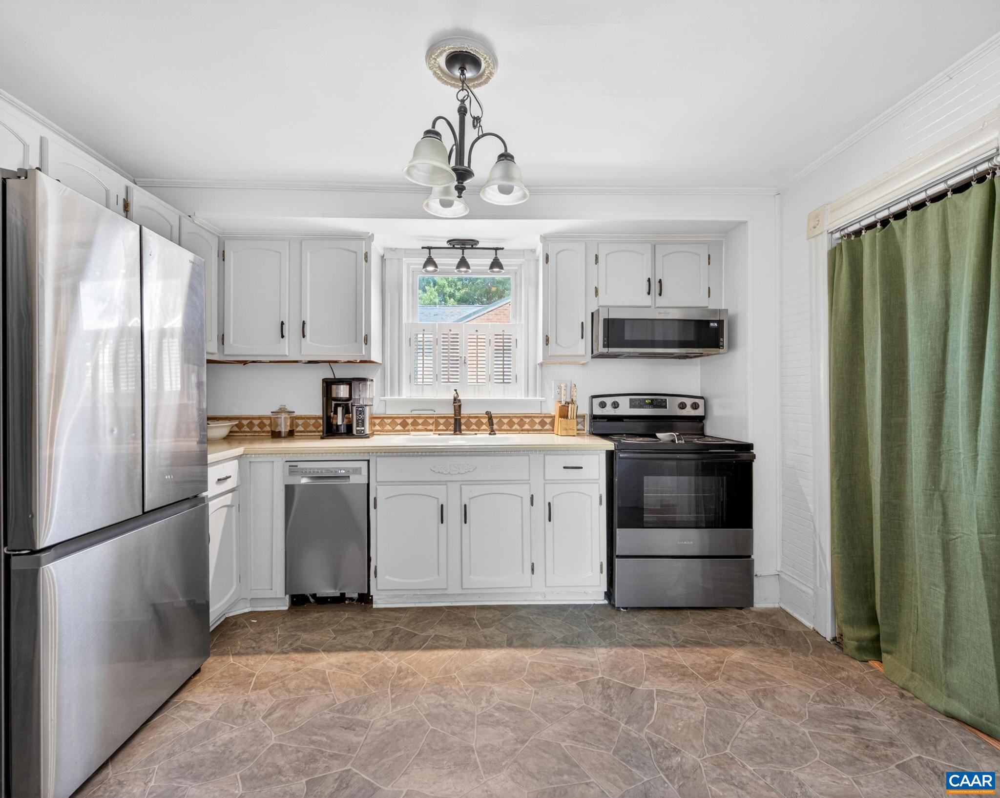 315 WRIGHT ST, GORDONSVILLE, Virginia 22942, 2 Bedrooms Bedrooms, ,1 BathroomBathrooms,Residential,315 WRIGHT ST,676809 MLS # 676809