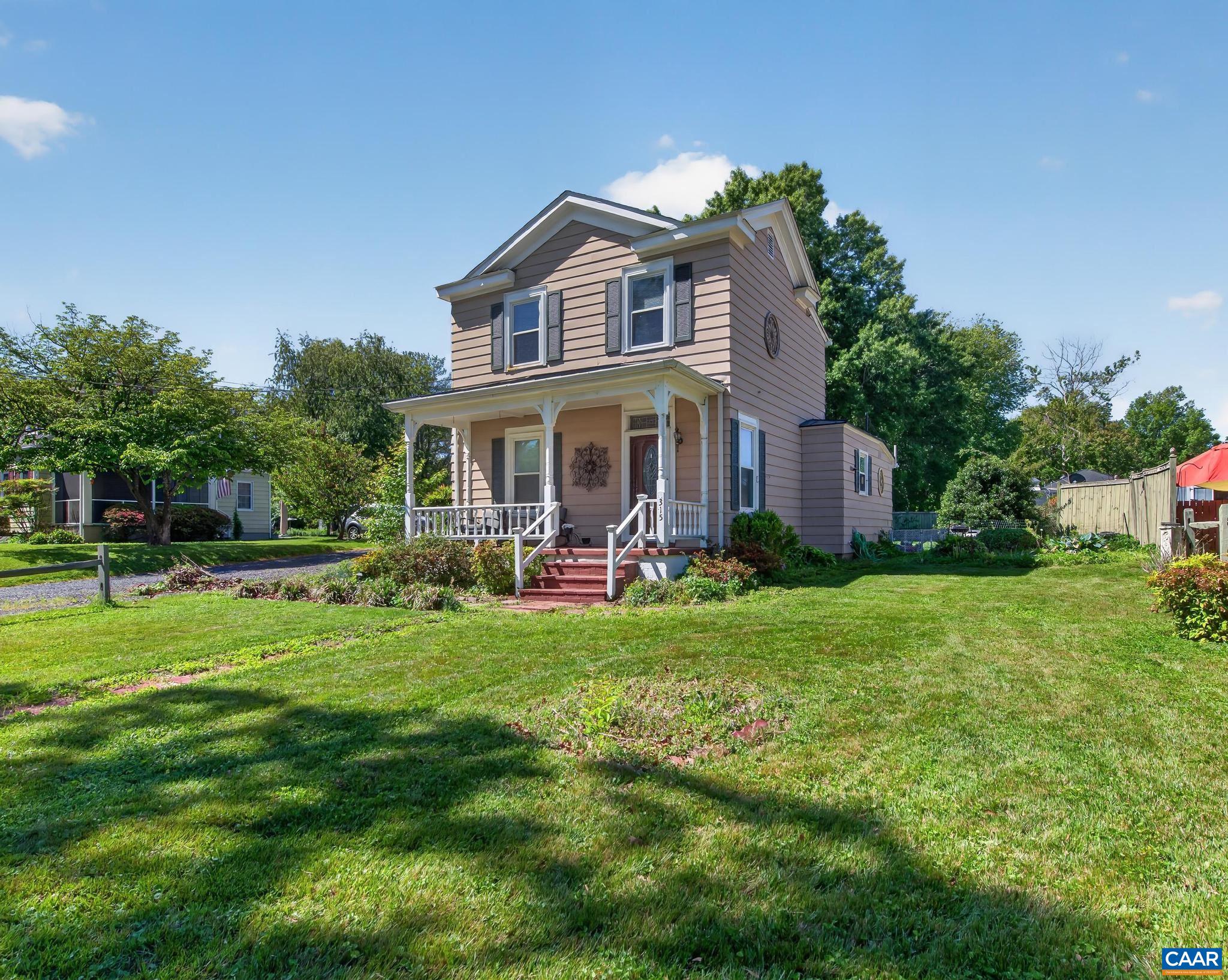 315 WRIGHT ST, GORDONSVILLE, Virginia 22942, 2 Bedrooms Bedrooms, ,1 BathroomBathrooms,Residential,315 WRIGHT ST,676809 MLS # 676809