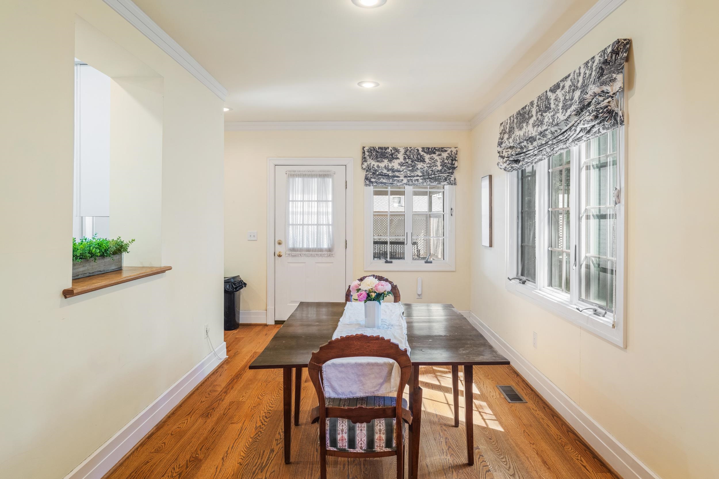 41 RIDGEVIEW RD, STAUNTON, Virginia 24401, 4 Bedrooms Bedrooms, ,3 BathroomsBathrooms,Residential,41 RIDGEVIEW RD,677074 MLS # 677074