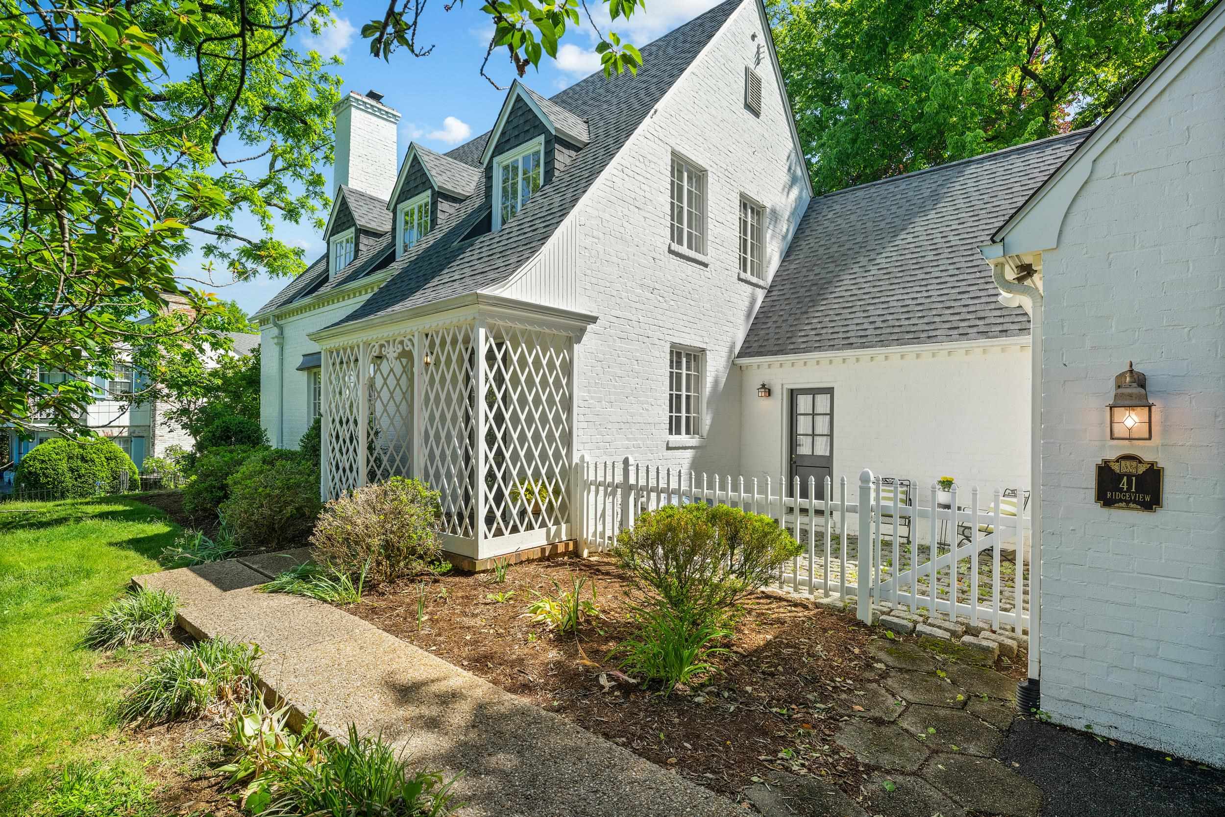 41 RIDGEVIEW RD, STAUNTON, Virginia 24401, 4 Bedrooms Bedrooms, ,3 BathroomsBathrooms,Residential,41 RIDGEVIEW RD,677074 MLS # 677074