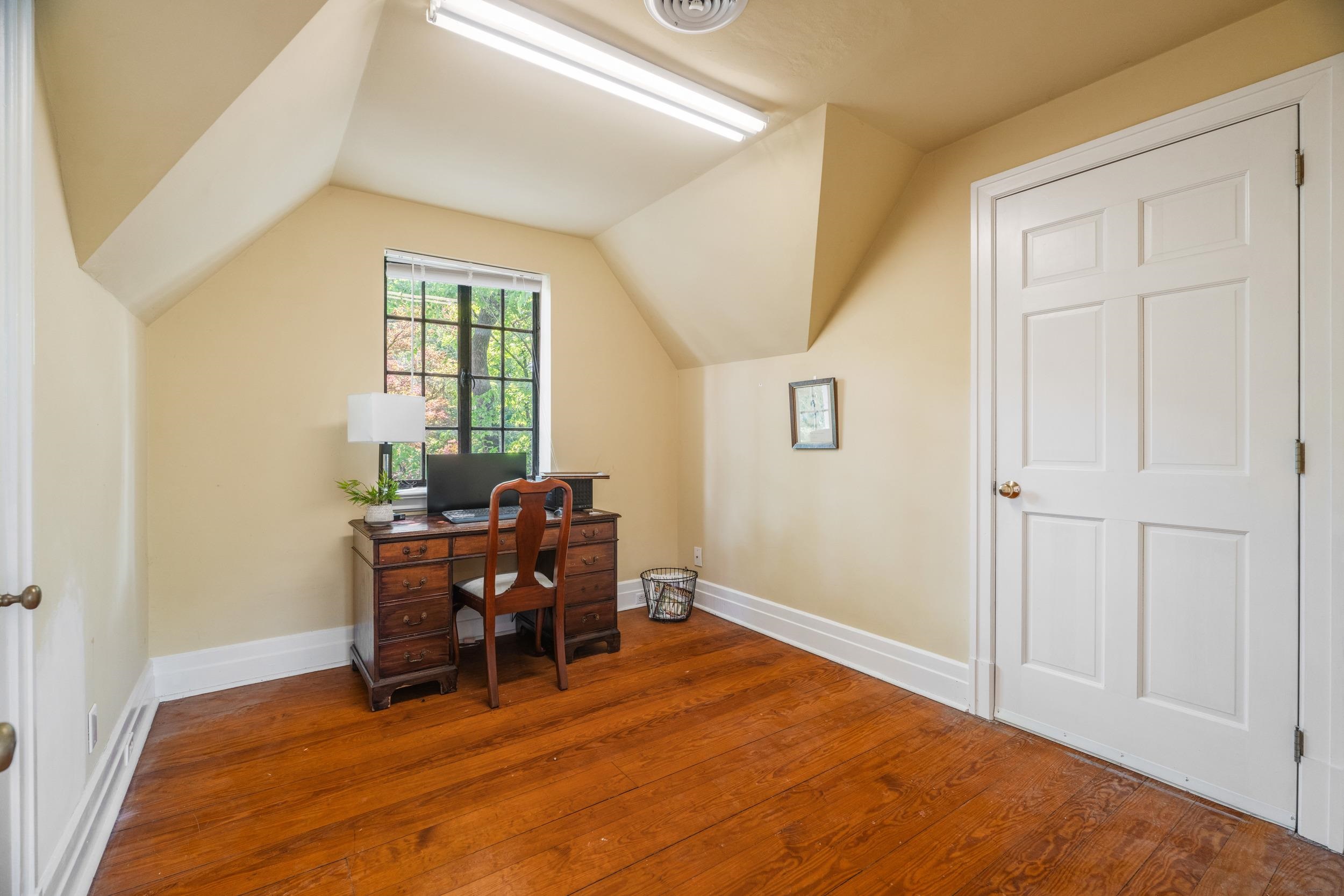 41 RIDGEVIEW RD, STAUNTON, Virginia 24401, 4 Bedrooms Bedrooms, ,3 BathroomsBathrooms,Residential,41 RIDGEVIEW RD,677074 MLS # 677074