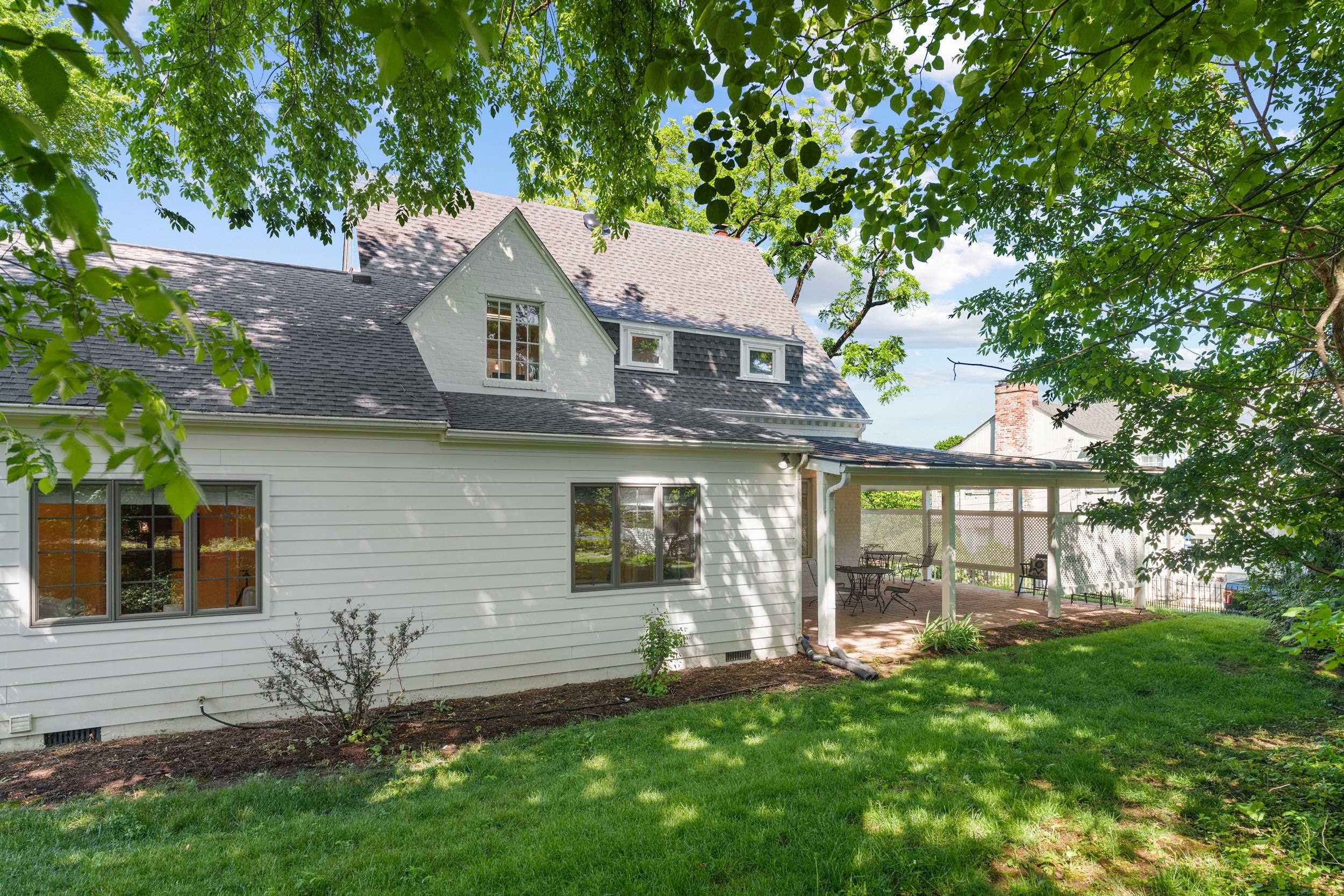 41 RIDGEVIEW RD, STAUNTON, Virginia 24401, 4 Bedrooms Bedrooms, ,3 BathroomsBathrooms,Residential,41 RIDGEVIEW RD,677074 MLS # 677074
