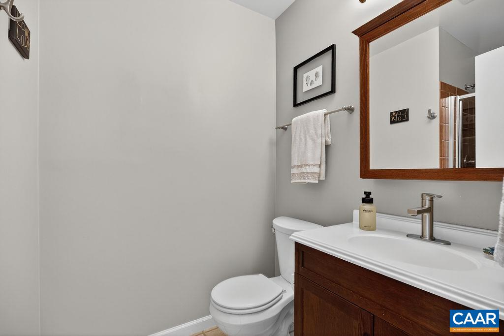 1604 MONTICELLO AVE, CHARLOTTESVILLE, Virginia 22902, 2 Bedrooms Bedrooms, ,2 BathroomsBathrooms,Residential,1604 MONTICELLO AVE,677075 MLS # 677075