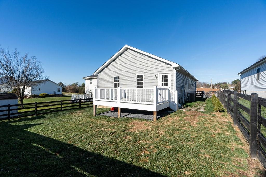 56 CHURCH HILL LN, FISHERSVILLE, Virginia 22939, 3 Bedrooms Bedrooms, ,2 BathroomsBathrooms,Residential,56 CHURCH HILL LN,677076 MLS # 677076