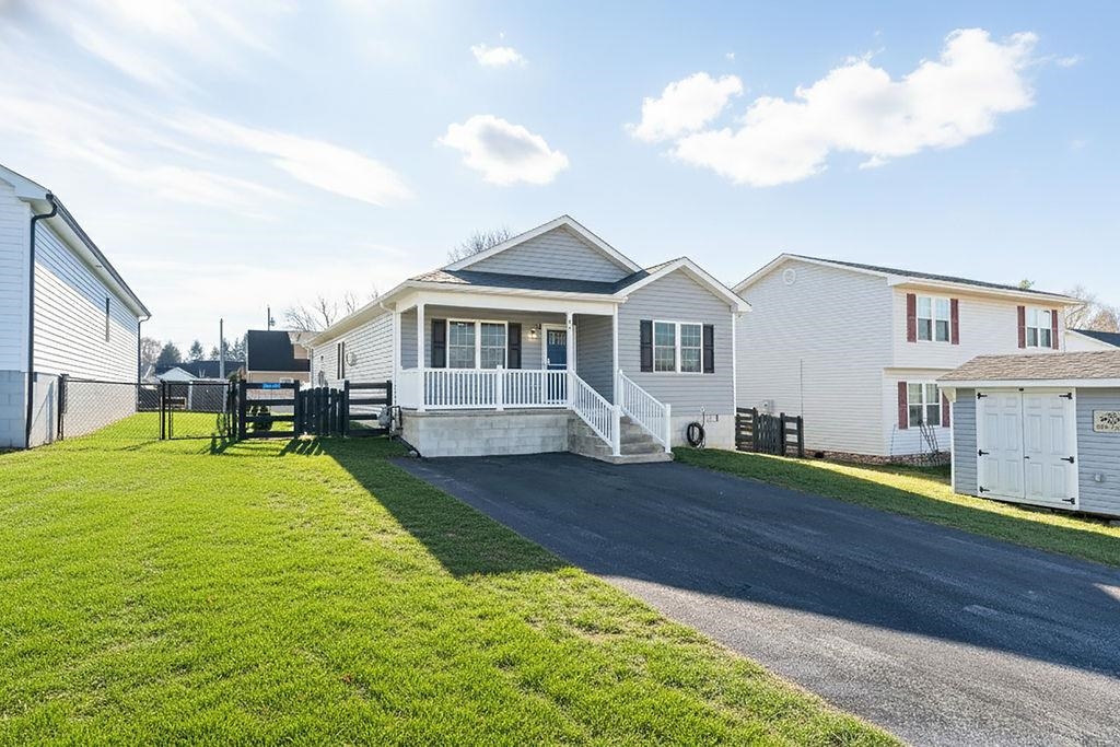 56 CHURCH HILL LN, FISHERSVILLE, Virginia 22939, 3 Bedrooms Bedrooms, ,2 BathroomsBathrooms,Residential,56 CHURCH HILL LN,677076 MLS # 677076