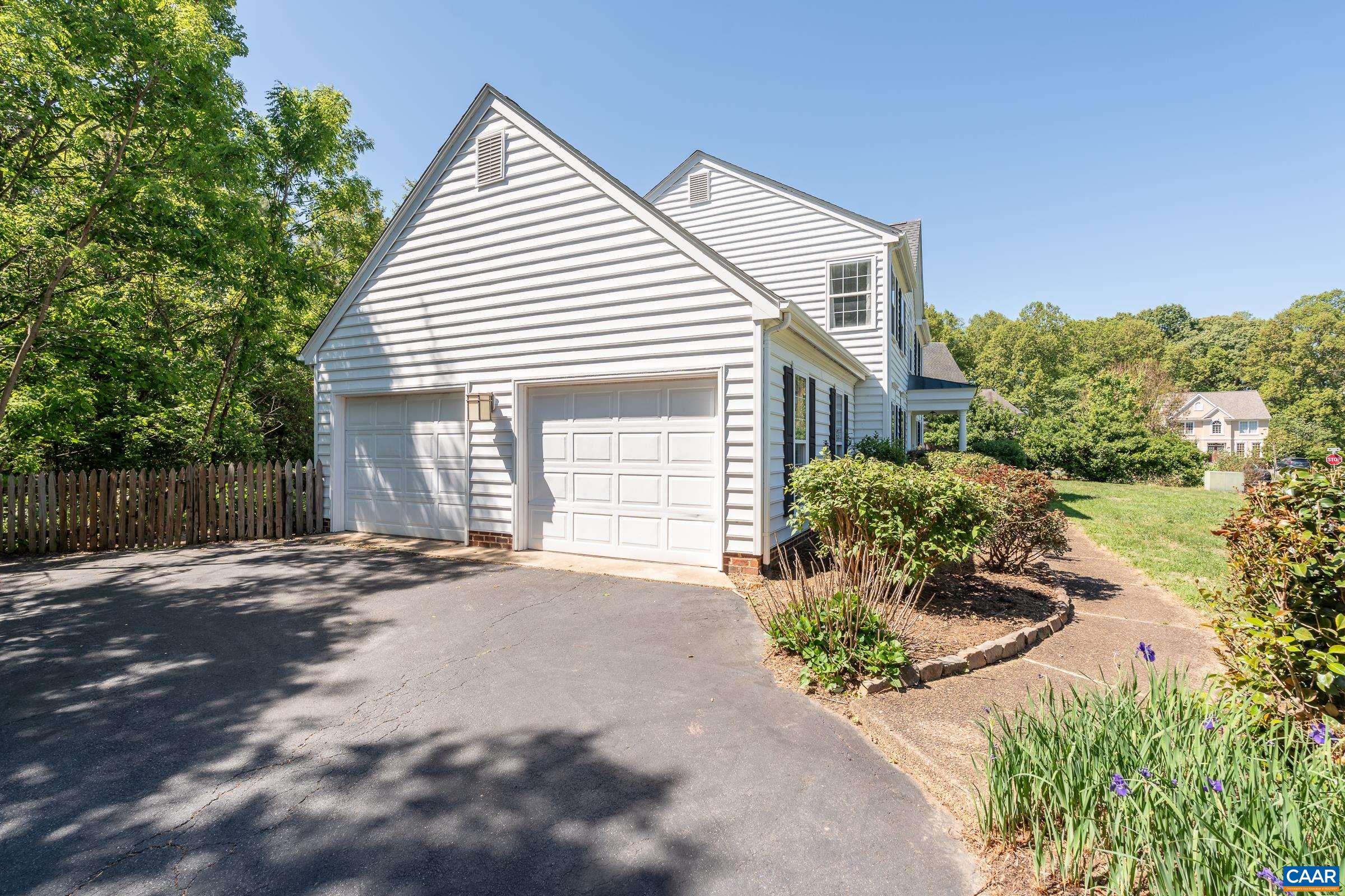 5408 CORY CT, CHARLOTTESVILLE, Virginia 22903, 4 Bedrooms Bedrooms, ,2 BathroomsBathrooms,Residential,5408 CORY CT,677080 MLS # 677080