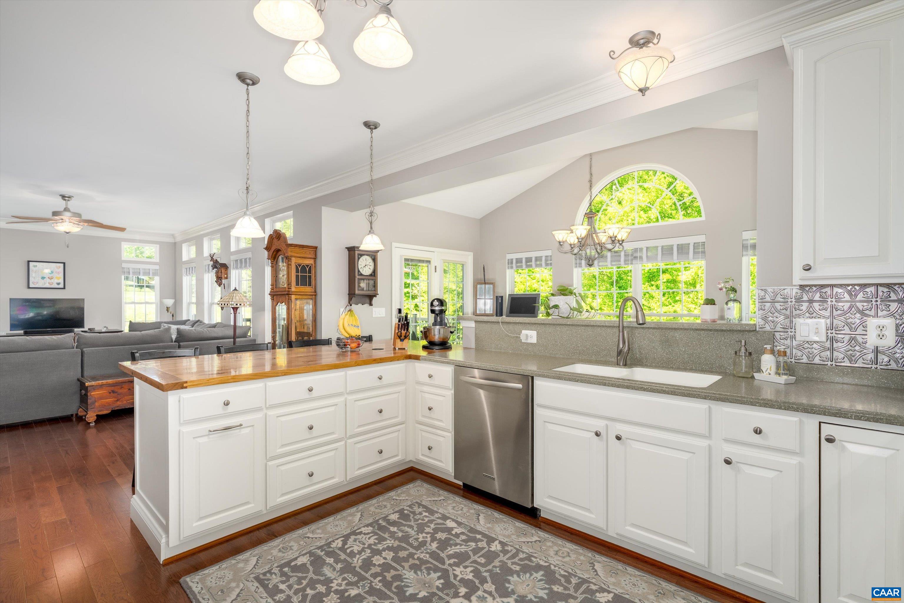 5366 PARK RD, CROZET, Virginia 22932, 4 Bedrooms Bedrooms, ,3 BathroomsBathrooms,Residential,5366 PARK RD,677081 MLS # 677081