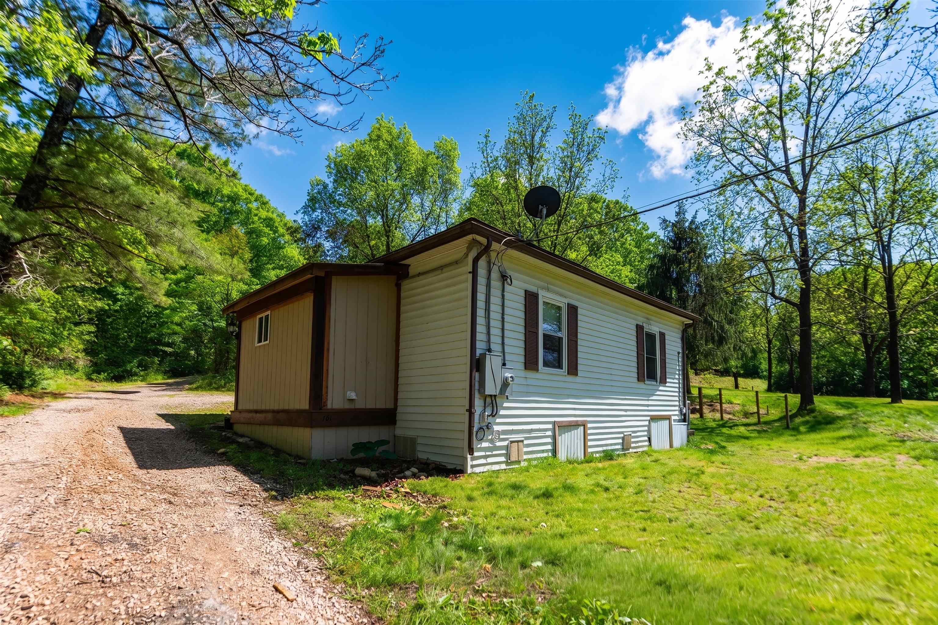 143 PKIN LN, RAPHINE, Virginia 24472, 1 Bedroom Bedrooms, ,1 BathroomBathrooms,Residential,143 PKIN LN,677082 MLS # 677082
