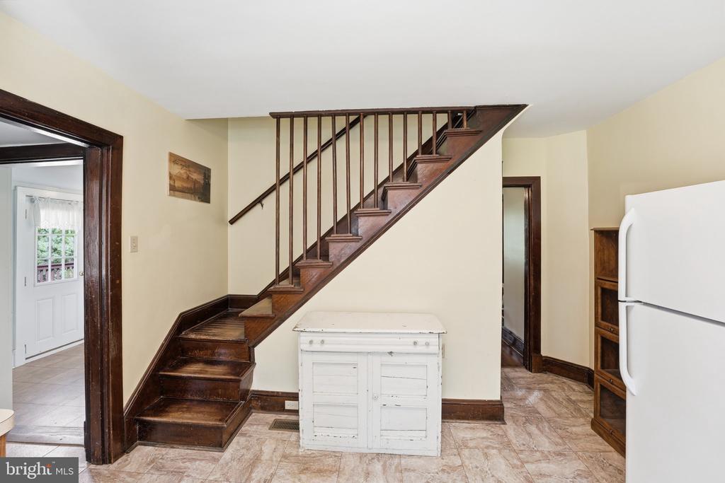 24 SUNDOWN LN, BOSTON, Virginia 22713, 3 Bedrooms Bedrooms, ,2 BathroomsBathrooms,Residential,24 SUNDOWN LN,VARP2002612 MLS # VARP2002612
