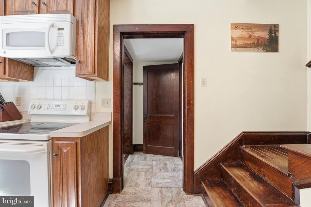 24 SUNDOWN LN, BOSTON, Virginia 22713, 3 Bedrooms Bedrooms, ,2 BathroomsBathrooms,Residential,24 SUNDOWN LN,VARP2002612 MLS # VARP2002612