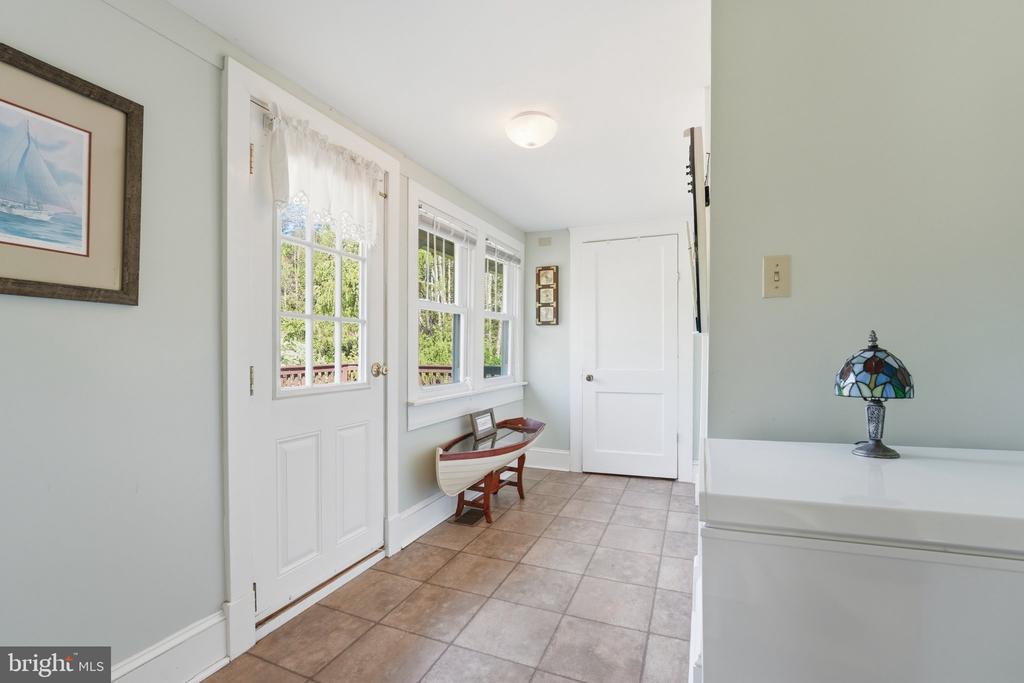 24 SUNDOWN LN, BOSTON, Virginia 22713, 3 Bedrooms Bedrooms, ,2 BathroomsBathrooms,Residential,24 SUNDOWN LN,VARP2002612 MLS # VARP2002612