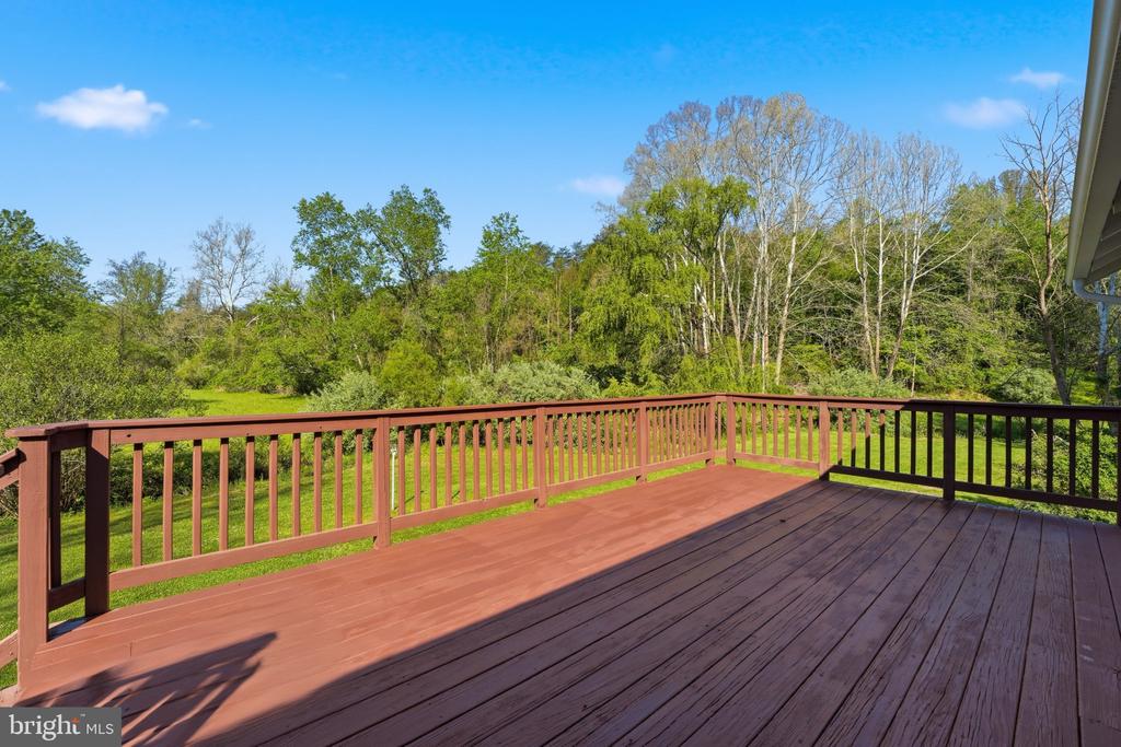 24 SUNDOWN LN, BOSTON, Virginia 22713, 3 Bedrooms Bedrooms, ,2 BathroomsBathrooms,Residential,24 SUNDOWN LN,VARP2002612 MLS # VARP2002612