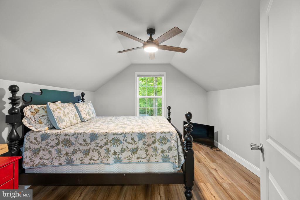 239 OAKWOOD DR, MINERAL, Virginia 23117, 2 Bedrooms Bedrooms, ,2 BathroomsBathrooms,Residential,239 OAKWOOD DR,VALA2009850 MLS # VALA2009850