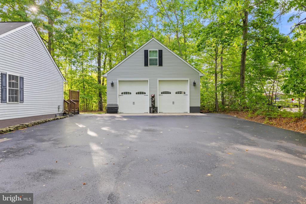 239 OAKWOOD DR, MINERAL, Virginia 23117, 2 Bedrooms Bedrooms, ,2 BathroomsBathrooms,Residential,239 OAKWOOD DR,VALA2009850 MLS # VALA2009850
