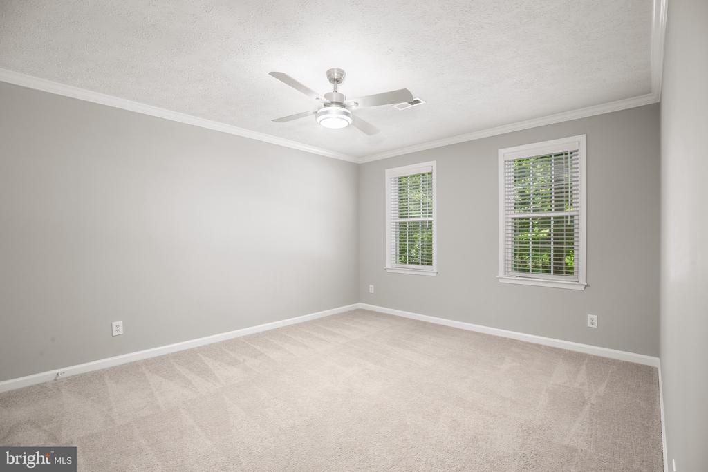 9009 SNOWY EGRET CT, SPOTSYLVANIA, Virginia 22553, 5 Bedrooms Bedrooms, ,3 BathroomsBathrooms,Residential,9009 SNOWY EGRET CT,VASP2041772 MLS # VASP2041772