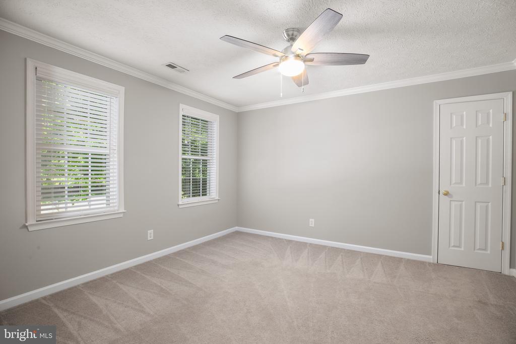 9009 SNOWY EGRET CT, SPOTSYLVANIA, Virginia 22553, 5 Bedrooms Bedrooms, ,3 BathroomsBathrooms,Residential,9009 SNOWY EGRET CT,VASP2041772 MLS # VASP2041772