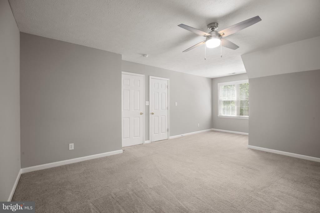 9009 SNOWY EGRET CT, SPOTSYLVANIA, Virginia 22553, 5 Bedrooms Bedrooms, ,3 BathroomsBathrooms,Residential,9009 SNOWY EGRET CT,VASP2041772 MLS # VASP2041772