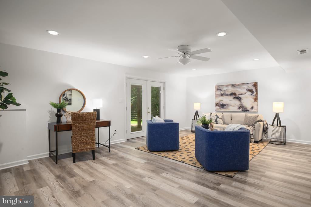 9009 SNOWY EGRET CT, SPOTSYLVANIA, Virginia 22553, 5 Bedrooms Bedrooms, ,3 BathroomsBathrooms,Residential,9009 SNOWY EGRET CT,VASP2041772 MLS # VASP2041772