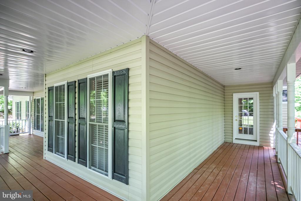 9009 SNOWY EGRET CT, SPOTSYLVANIA, Virginia 22553, 5 Bedrooms Bedrooms, ,3 BathroomsBathrooms,Residential,9009 SNOWY EGRET CT,VASP2041772 MLS # VASP2041772