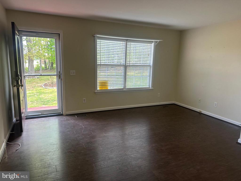 26116 OLD OFFICE RD, CULPEPER, Virginia 22701, 3 Bedrooms Bedrooms, ,2 BathroomsBathrooms,Residential,26116 OLD OFFICE RD,VAOR2014076 MLS # VAOR2014076