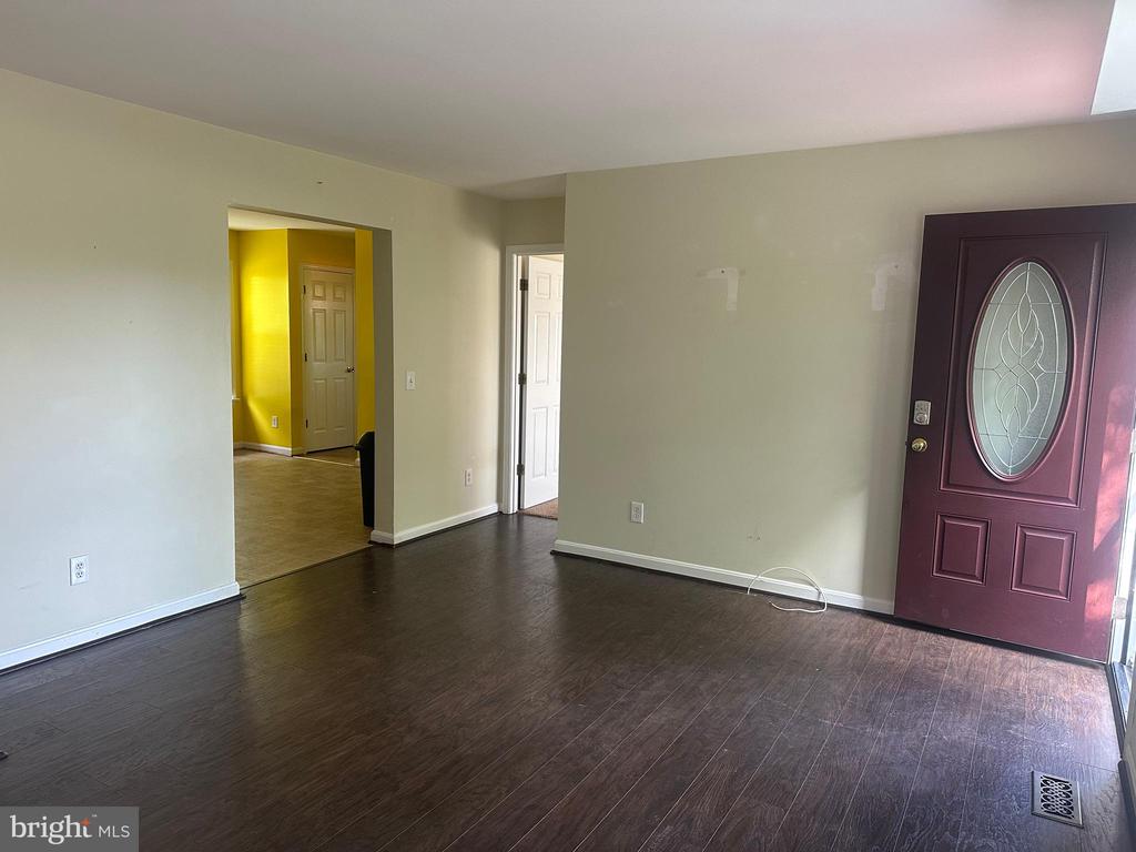 26116 OLD OFFICE RD, CULPEPER, Virginia 22701, 3 Bedrooms Bedrooms, ,2 BathroomsBathrooms,Residential,26116 OLD OFFICE RD,VAOR2014076 MLS # VAOR2014076