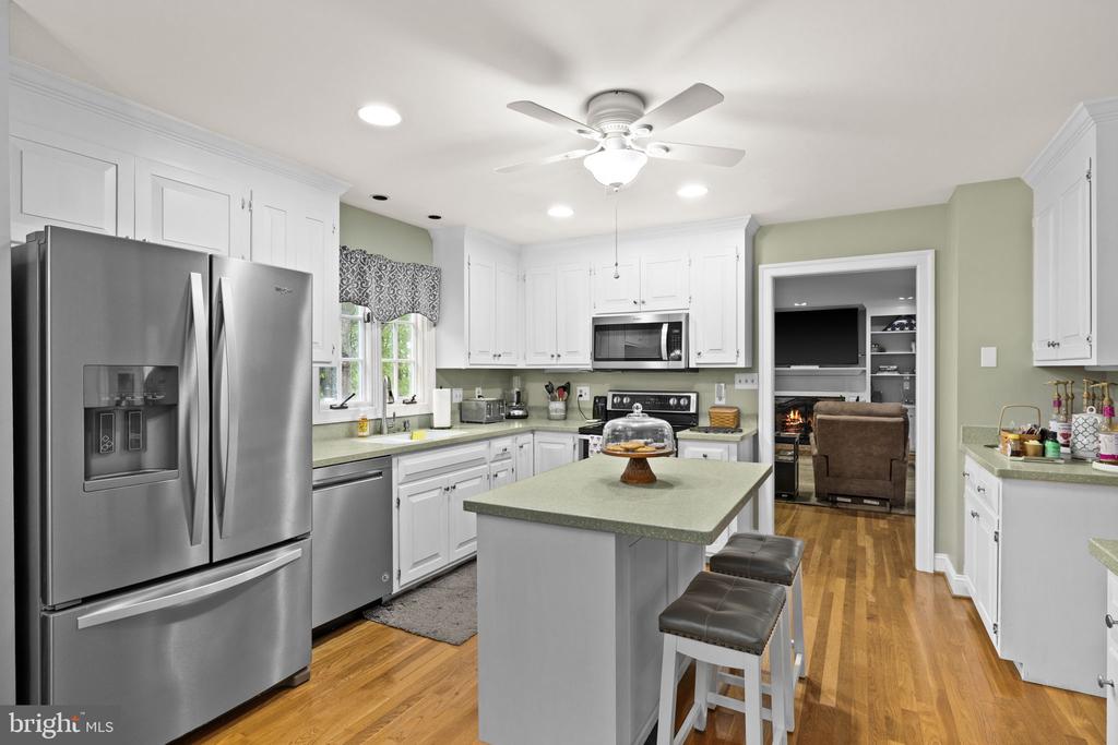 1942 BIBB STORE RD, LOUISA, Virginia 23093, 4 Bedrooms Bedrooms, ,3 BathroomsBathrooms,Residential,1942 BIBB STORE RD,VALA2009804 MLS # VALA2009804