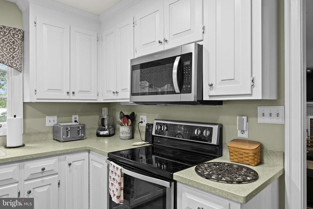 1942 BIBB STORE RD, LOUISA, Virginia 23093, 4 Bedrooms Bedrooms, ,3 BathroomsBathrooms,Residential,1942 BIBB STORE RD,VALA2009804 MLS # VALA2009804
