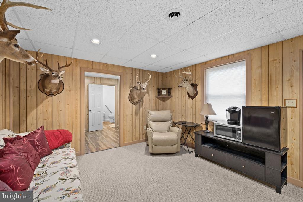 1942 BIBB STORE RD, LOUISA, Virginia 23093, 4 Bedrooms Bedrooms, ,3 BathroomsBathrooms,Residential,1942 BIBB STORE RD,VALA2009804 MLS # VALA2009804