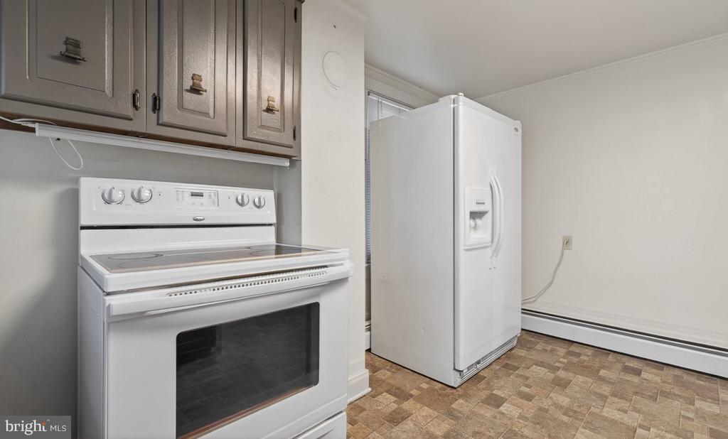 302 WOODLAND AVE, LURAY, Virginia 22835, 2 Bedrooms Bedrooms, ,1 BathroomBathrooms,Residential,302 WOODLAND AVE,VAPA2006394 MLS # VAPA2006394