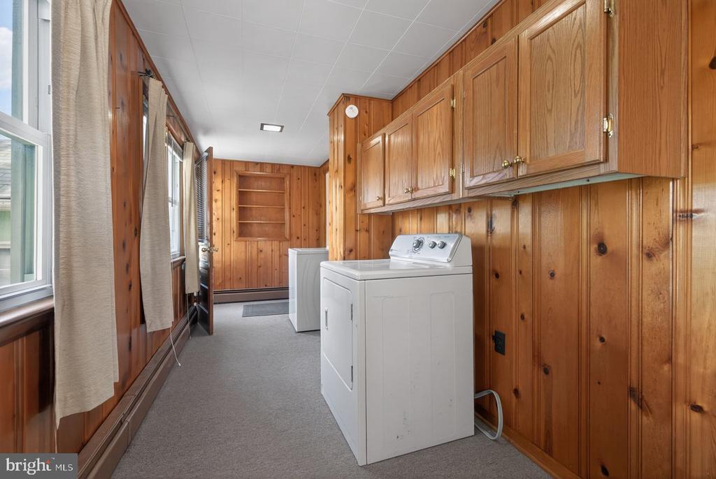 302 WOODLAND AVE, LURAY, Virginia 22835, 2 Bedrooms Bedrooms, ,1 BathroomBathrooms,Residential,302 WOODLAND AVE,VAPA2006394 MLS # VAPA2006394