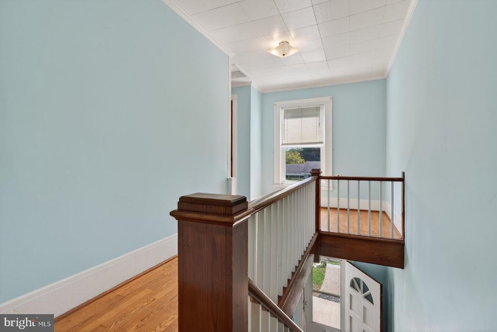 302 WOODLAND AVE, LURAY, Virginia 22835, 2 Bedrooms Bedrooms, ,1 BathroomBathrooms,Residential,302 WOODLAND AVE,VAPA2006394 MLS # VAPA2006394