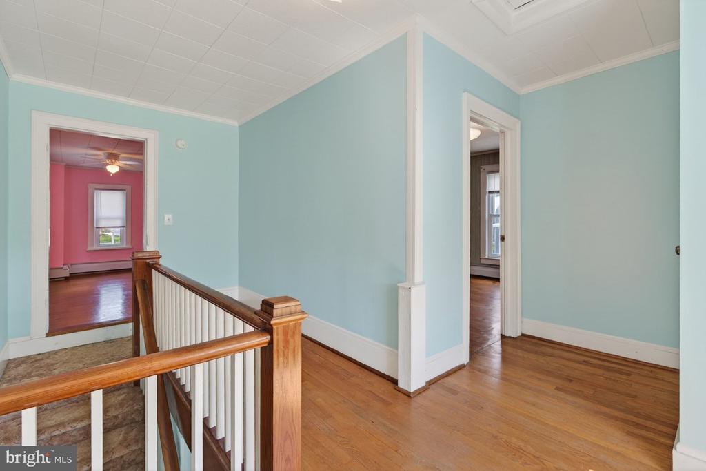 302 WOODLAND AVE, LURAY, Virginia 22835, 2 Bedrooms Bedrooms, ,1 BathroomBathrooms,Residential,302 WOODLAND AVE,VAPA2006394 MLS # VAPA2006394