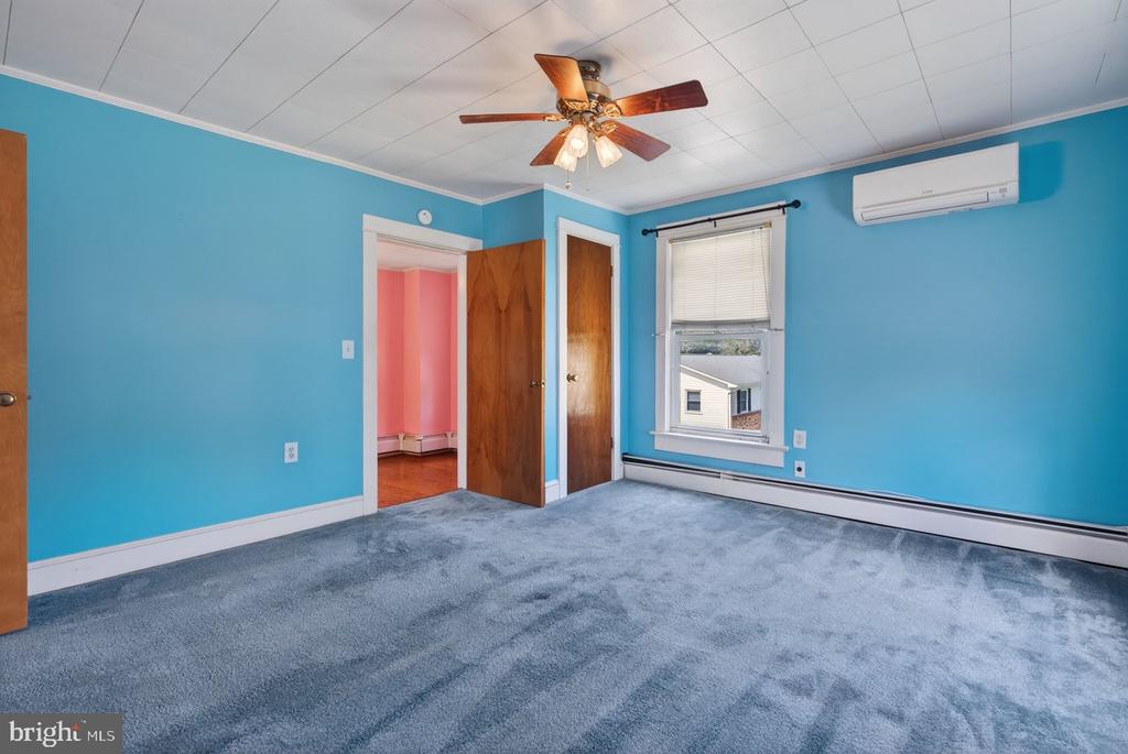 302 WOODLAND AVE, LURAY, Virginia 22835, 2 Bedrooms Bedrooms, ,1 BathroomBathrooms,Residential,302 WOODLAND AVE,VAPA2006394 MLS # VAPA2006394