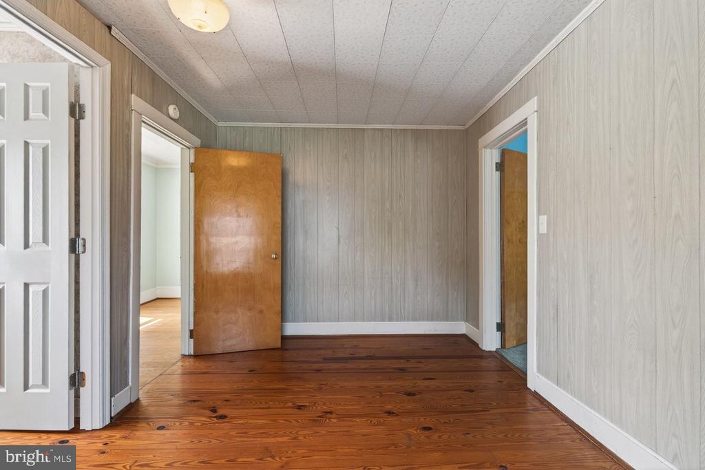 302 WOODLAND AVE, LURAY, Virginia 22835, 2 Bedrooms Bedrooms, ,1 BathroomBathrooms,Residential,302 WOODLAND AVE,VAPA2006394 MLS # VAPA2006394