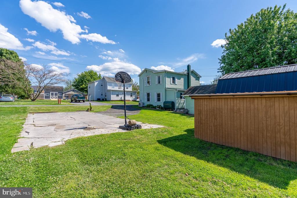 302 WOODLAND AVE, LURAY, Virginia 22835, 2 Bedrooms Bedrooms, ,1 BathroomBathrooms,Residential,302 WOODLAND AVE,VAPA2006394 MLS # VAPA2006394
