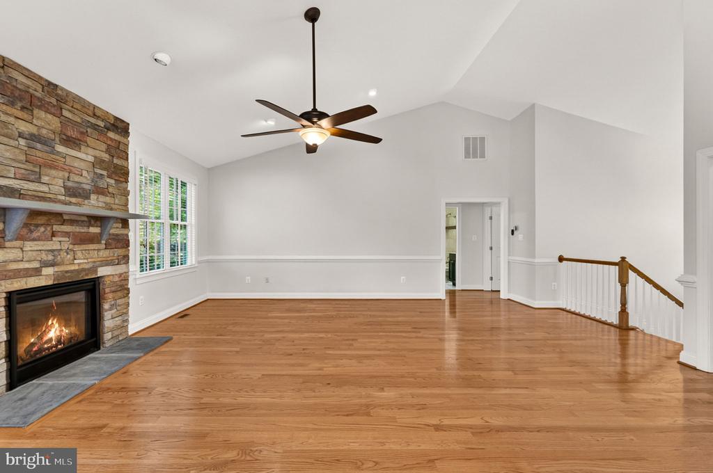 7550 FRYTOWN RD, WARRENTON, Virginia 20187, 4 Bedrooms Bedrooms, ,3 BathroomsBathrooms,Residential,7550 FRYTOWN RD,VAFQ2022002 MLS # VAFQ2022002