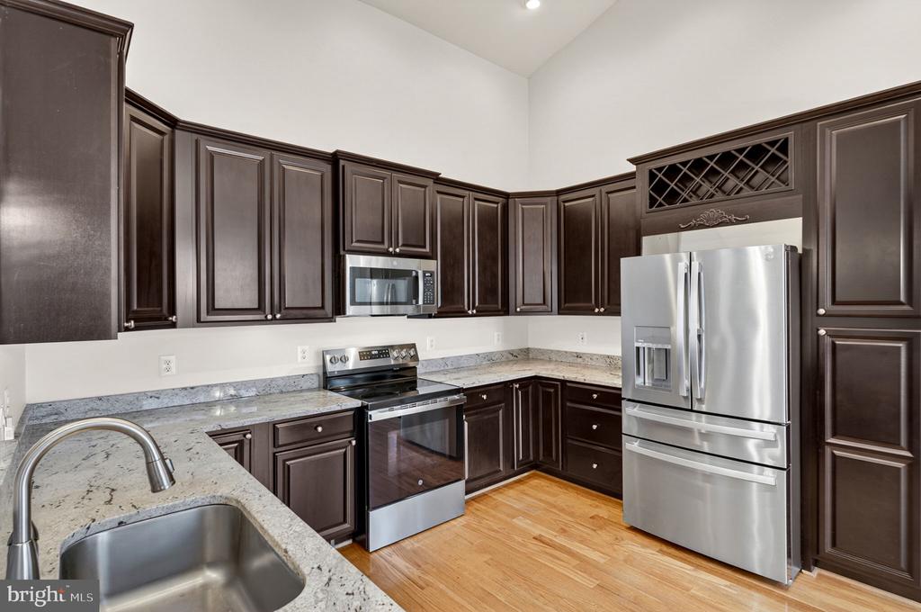 7550 FRYTOWN RD, WARRENTON, Virginia 20187, 4 Bedrooms Bedrooms, ,3 BathroomsBathrooms,Residential,7550 FRYTOWN RD,VAFQ2022002 MLS # VAFQ2022002