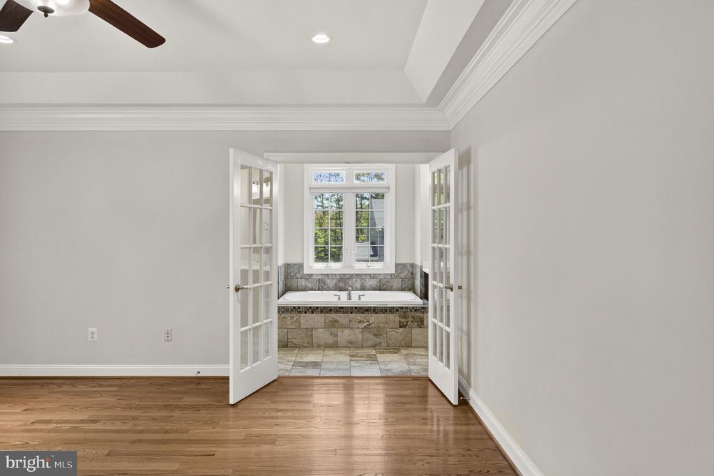 7550 FRYTOWN RD, WARRENTON, Virginia 20187, 4 Bedrooms Bedrooms, ,3 BathroomsBathrooms,Residential,7550 FRYTOWN RD,VAFQ2022002 MLS # VAFQ2022002