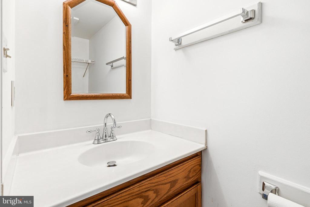 312 QUINCY AVE, SHENANDOAH, Virginia 22849, 4 Bedrooms Bedrooms, ,2 BathroomsBathrooms,Residential,312 QUINCY AVE,VAPA2006376 MLS # VAPA2006376 312 QUINCY AVE, SHENANDOAH, Virginia 22849, 4 Bedrooms Bedrooms, ,2 BathroomsBathrooms,Residential,312 QUINCY AVE,VAPA2006376 MLS # VAPA2006376