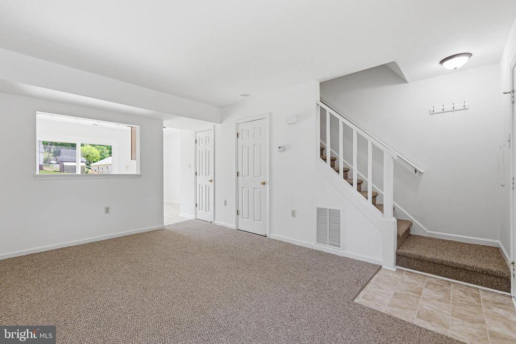 312 QUINCY AVE, SHENANDOAH, Virginia 22849, 4 Bedrooms Bedrooms, ,2 BathroomsBathrooms,Residential,312 QUINCY AVE,VAPA2006376 MLS # VAPA2006376 312 QUINCY AVE, SHENANDOAH, Virginia 22849, 4 Bedrooms Bedrooms, ,2 BathroomsBathrooms,Residential,312 QUINCY AVE,VAPA2006376 MLS # VAPA2006376