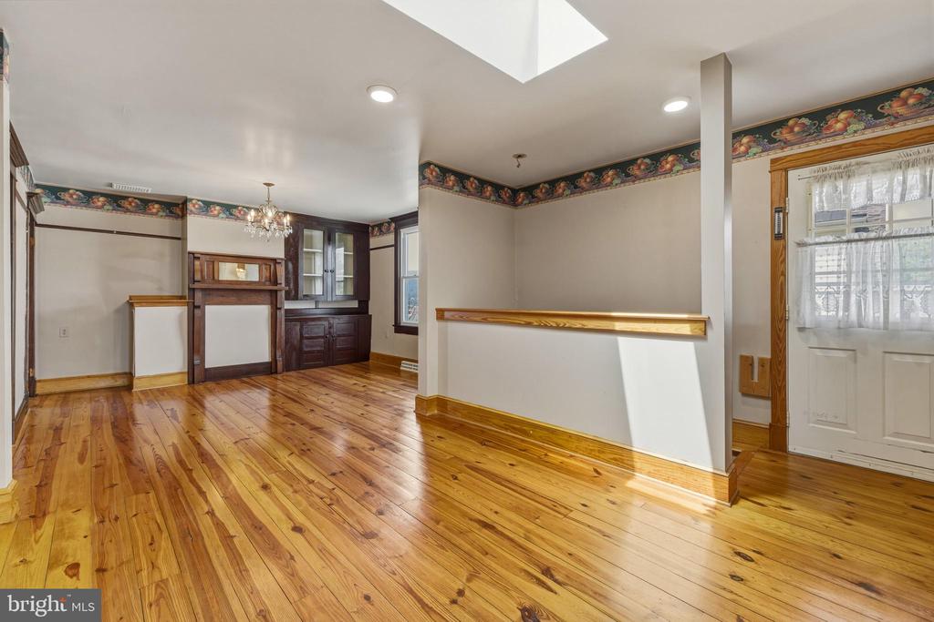 606 S FIRST ST, SHENANDOAH, Virginia 22849, 4 Bedrooms Bedrooms, ,1 BathroomBathrooms,Residential,606 S FIRST ST,VAPA2006384 MLS # VAPA2006384