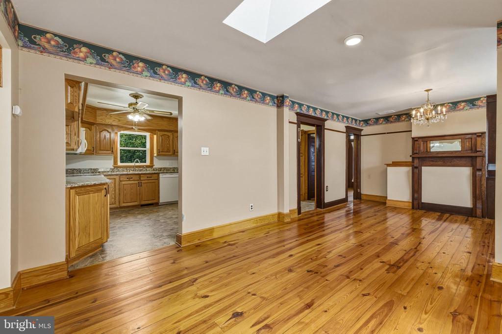 606 S FIRST ST, SHENANDOAH, Virginia 22849, 4 Bedrooms Bedrooms, ,1 BathroomBathrooms,Residential,606 S FIRST ST,VAPA2006384 MLS # VAPA2006384