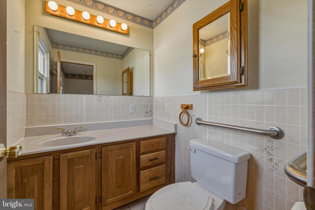 606 S FIRST ST, SHENANDOAH, Virginia 22849, 4 Bedrooms Bedrooms, ,1 BathroomBathrooms,Residential,606 S FIRST ST,VAPA2006384 MLS # VAPA2006384