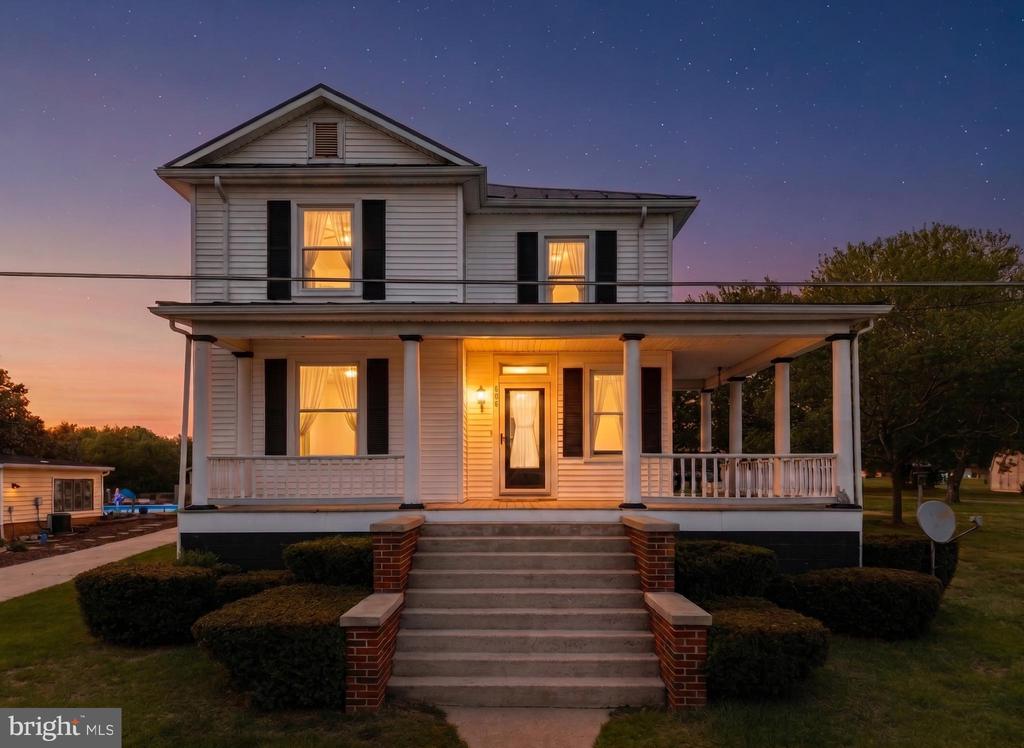 606 S FIRST ST, SHENANDOAH, Virginia 22849, 4 Bedrooms Bedrooms, ,1 BathroomBathrooms,Residential,606 S FIRST ST,VAPA2006384 MLS # VAPA2006384