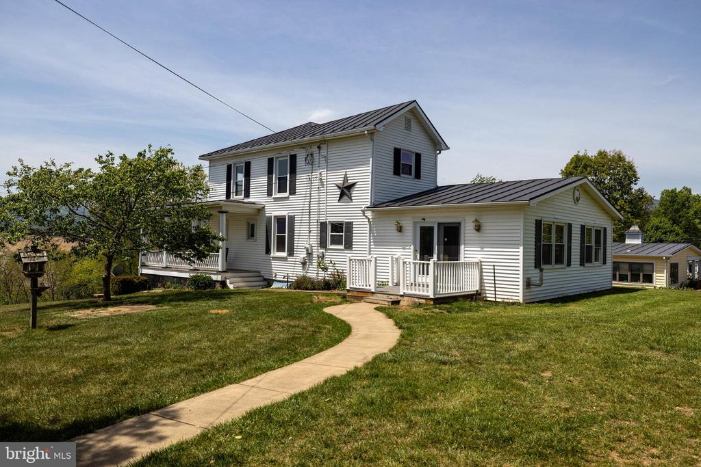 606 S FIRST ST, SHENANDOAH, Virginia 22849, 4 Bedrooms Bedrooms, ,1 BathroomBathrooms,Residential,606 S FIRST ST,VAPA2006384 MLS # VAPA2006384