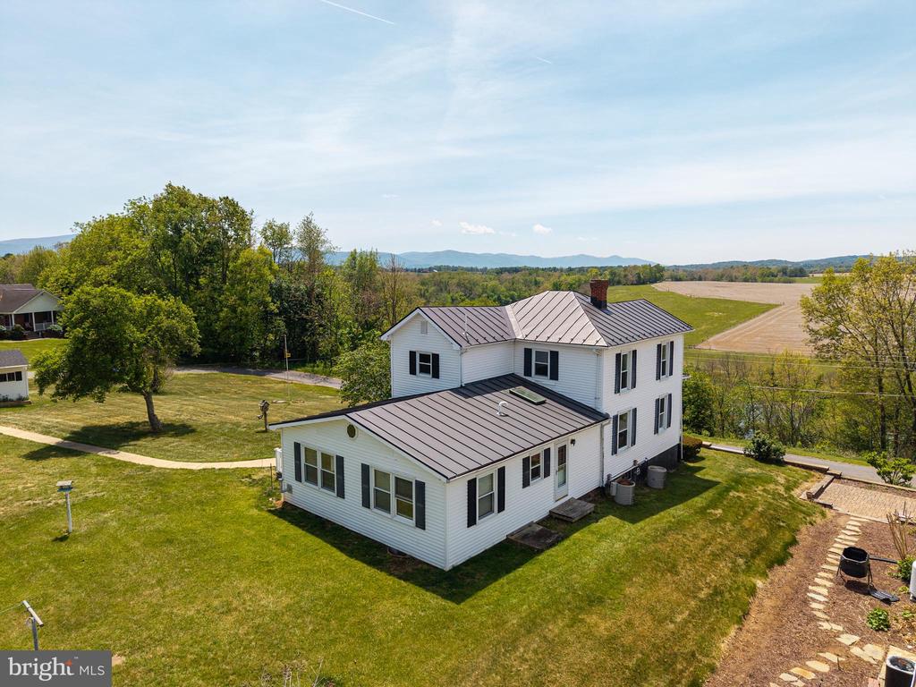 606 S FIRST ST, SHENANDOAH, Virginia 22849, 4 Bedrooms Bedrooms, ,1 BathroomBathrooms,Residential,606 S FIRST ST,VAPA2006384 MLS # VAPA2006384