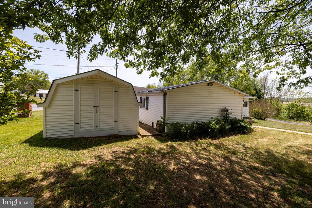 606 S FIRST ST, SHENANDOAH, Virginia 22849, 4 Bedrooms Bedrooms, ,1 BathroomBathrooms,Residential,606 S FIRST ST,VAPA2006384 MLS # VAPA2006384