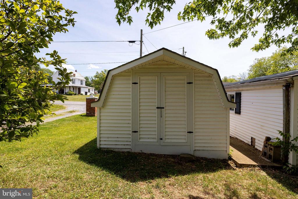 606 S FIRST ST, SHENANDOAH, Virginia 22849, 4 Bedrooms Bedrooms, ,1 BathroomBathrooms,Residential,606 S FIRST ST,VAPA2006384 MLS # VAPA2006384