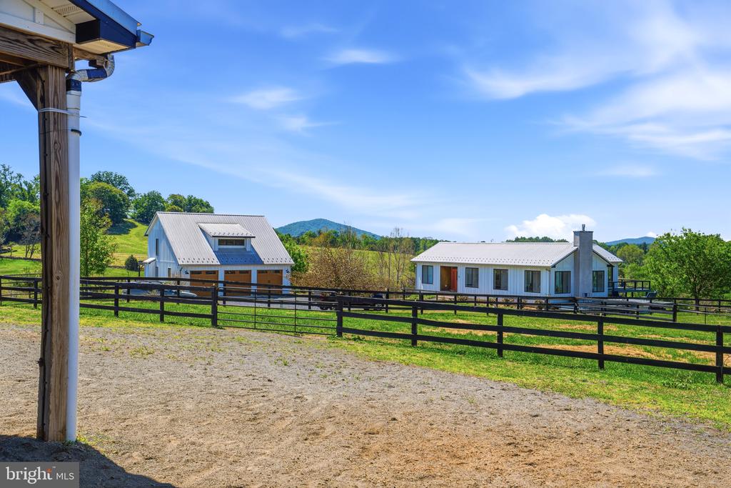 23 WHITE HORSE HILL LN, AMISSVILLE, Virginia 20106, 2 Bedrooms Bedrooms, ,2 BathroomsBathrooms,Residential,23 WHITE HORSE HILL LN,VARP2002650 MLS # VARP2002650 23 WHITE HORSE HILL LN, AMISSVILLE, Virginia 20106, 2 Bedrooms Bedrooms, ,2 BathroomsBathrooms,Residential,23 WHITE HORSE HILL LN,VARP2002650 MLS # VARP2002650