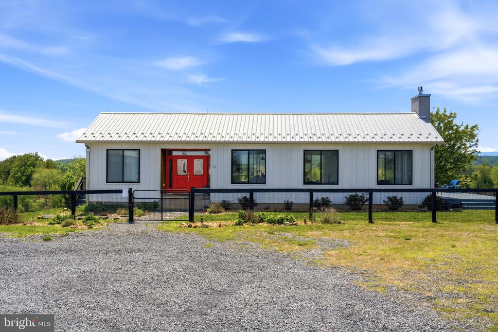 23 WHITE HORSE HILL LN, AMISSVILLE, Virginia 20106, 2 Bedrooms Bedrooms, ,2 BathroomsBathrooms,Residential,23 WHITE HORSE HILL LN,VARP2002650 MLS # VARP2002650 23 WHITE HORSE HILL LN, AMISSVILLE, Virginia 20106, 2 Bedrooms Bedrooms, ,2 BathroomsBathrooms,Residential,23 WHITE HORSE HILL LN,VARP2002650 MLS # VARP2002650